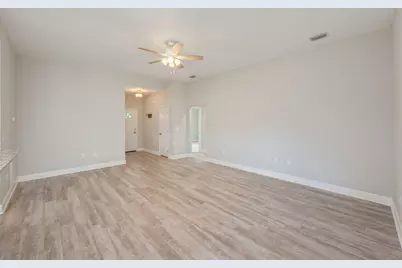 2287 Tom Street, Navarre, FL 32566 - Photo 7