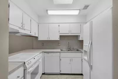62 4th Avenue #5, Shalimar, FL 32579 - Photo 9