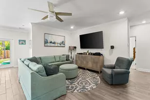 254 Polaris Pl, Freeport, FL 32439 - Photo 5