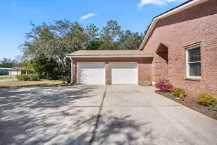 8600 Estrada St, Navarre, FL 32566 - Photo 7