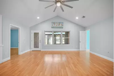 8600 Estrada Street, Navarre, FL 32566 - Photo 21