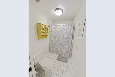 8525 Gulf Boulevard #APT 811, Navarre, FL 32566 - Photo 43