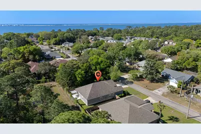 1786 Joybrook Road, Navarre, FL 32566 - Photo 33