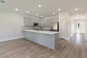 704 Ferguson Dr, Fort Walton Beach, FL 32547 - Photo 13