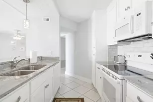 7205 Thomas Dr, Panama City Beach, FL 32408 - Photo 7