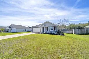 112 Mikaela Ave, Defuniak Springs, FL 32433 - Photo 3
