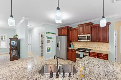6 Davis Court, Shalimar, FL 32579 - Photo 9