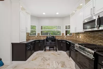9643 Bone Bluff Drive, Navarre, FL 32566 - Photo 15