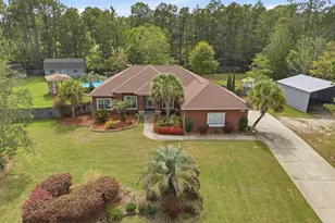9643 Bone Bluff Dr, Navarre, FL 32566 - Photo 7