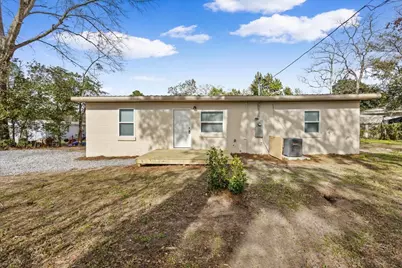 448 Lakeview Avenue, Cantonment, FL 32533 - Photo 1
