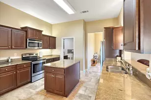 8296 Randall Dr, Navarre, FL 32566 - Photo 11