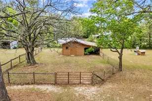 6061 Coy Burgess Loop, Defuniak Springs, FL 32435 - Photo 5