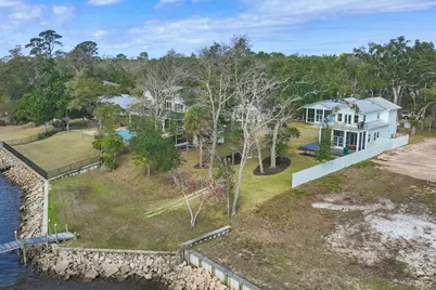 315 Red Barn Road, Freeport, FL 32439 - Photo 11