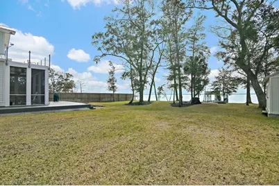 315 Red Barn Road, Freeport, FL 32439 - Photo 27
