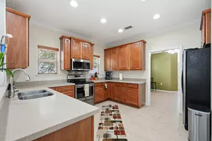 203 Beal Pkwy, Fort Walton Beach, FL 32548 - Photo 9
