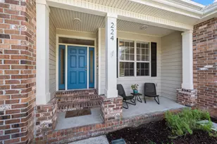 224 Yellow Pine Ct, Niceville, FL 32578 - Photo 3