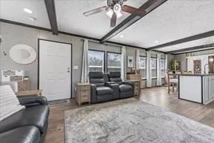 4669 Thoroughbred Dr, Milton, FL 32583 - Photo 3