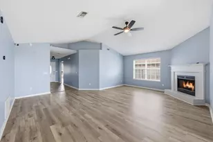 422 Pristine Water Ln, Mary Esther, FL 32569 - Photo 19