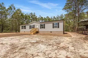 28 W White Rose St, Defuniak Springs, FL 32433 - Photo 3