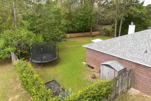 2400 Crescent Rd, Navarre, FL 32566 - Photo 43