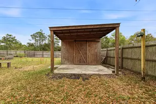 166 Blue Ridge Blvd, Defuniak Springs, FL 32433 - Photo 21