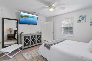 21724 Sunset Ave, Panama City Beach, FL 32413 - Photo 7