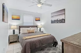 21724 Sunset Ave, Panama City Beach, FL 32413 - Photo 9