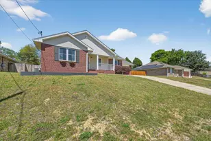 5194 Whitehurst Ln, Crestview, FL 32536 - Photo 3