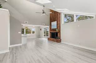 301 Summit Dr, Destin, FL 32541 - Photo 5