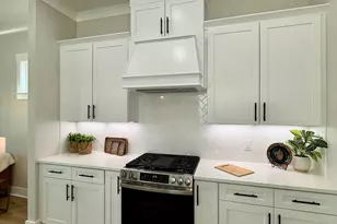 313 Gazelle Ct, Niceville, FL 32578 - Photo 11