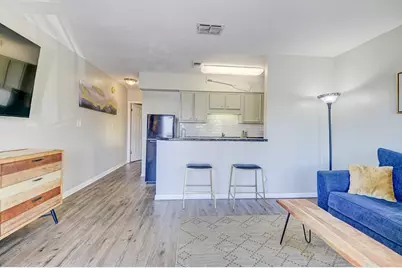 312 Bream Avenue #UNIT 201, Fort Walton Beach, FL 32548 - Photo 7