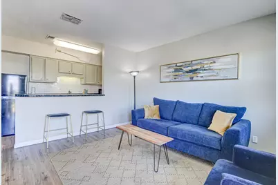 312 Bream Avenue #UNIT 201, Fort Walton Beach, FL 32548 - Photo 3