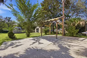 157 Country Club Rd, Shalimar, FL 32579 - Photo 59