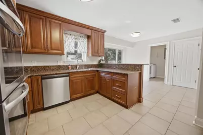 157 Country Club Road, Shalimar, FL 32579 - Photo 13