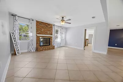 157 Country Club Road, Shalimar, FL 32579 - Photo 7
