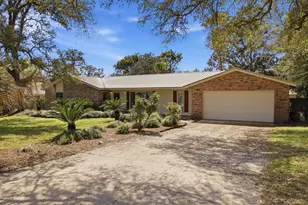 157 Country Club Rd, Shalimar, FL 32579 - Photo 1