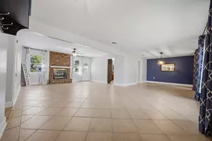 157 Country Club Rd, Shalimar, FL 32579 - Photo 9