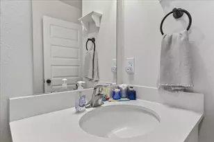 2674 Saltgrass Wy, Crestview, FL 32536 - Photo 31