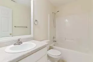 5104 Whitehurst Ln, Crestview, FL 32536 - Photo 11