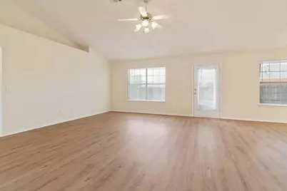 5104 Whitehurst Lane, Crestview, FL 32536 - Photo 7