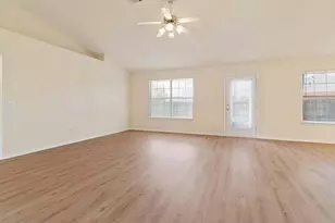 5104 Whitehurst Ln, Crestview, FL 32536 - Photo 7