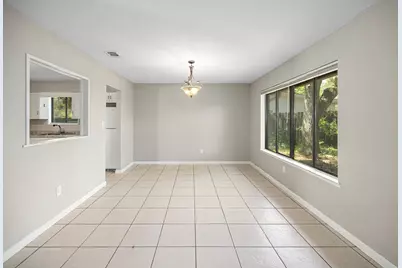 644 Caribbean Way, Niceville, FL 32578 - Photo 17