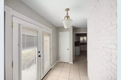 644 Caribbean Way, Niceville, FL 32578 - Photo 3