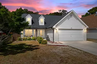 112 Scranton St, Fort Walton Beach, FL 32547 - Photo 1