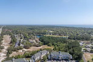 4274 Calinda Ln, Niceville, FL 32578 - Photo 3