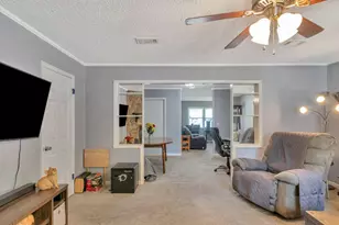 17 NW Highland Dr, Fort Walton Beach, FL 32548 - Photo 9