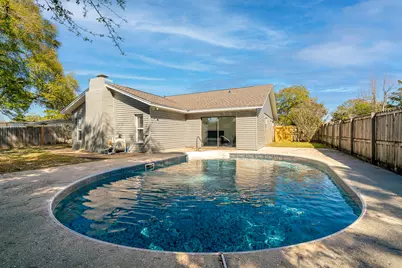 441 Stonehenge Drive, Mary Esther, FL 32569 - Photo 1