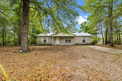 487 Woodlawn Road, Freeport, FL 32439 - Photo 1