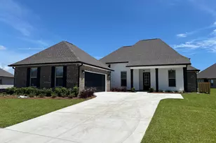385 E Tweet St, Freeport, FL 32439 - Photo 1