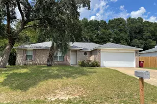 212 Lustan Dr, Crestview, FL 32536 - Photo 1